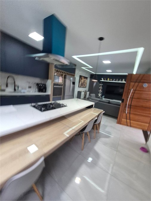 Casa à venda com 4 suítes no condomínio Reserva da Serra, Mairiporã - SP