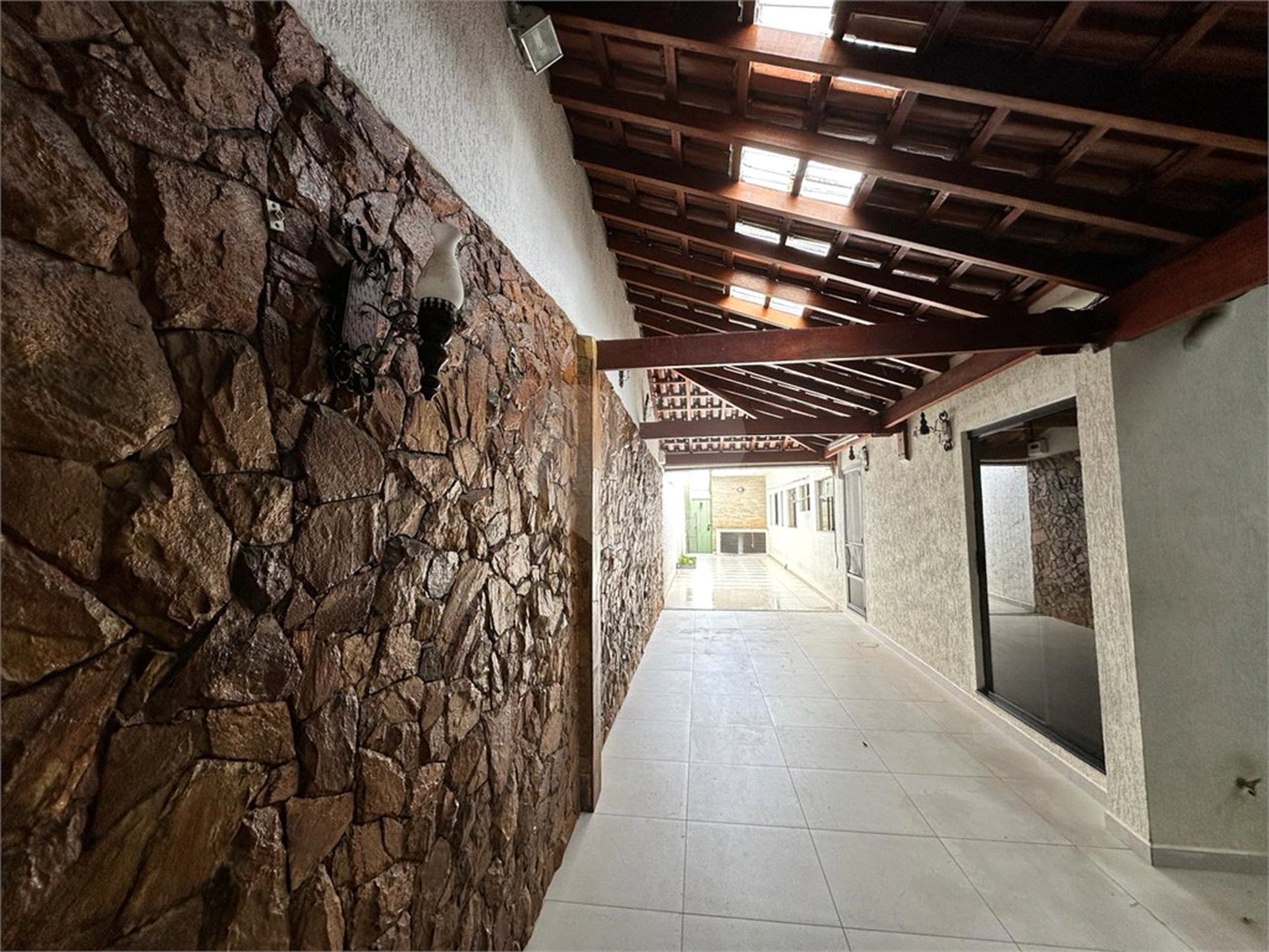 Casa Térrea à venda com 3 quartos, sendo 1 suíte, em Tremembé, São Paulo, SP