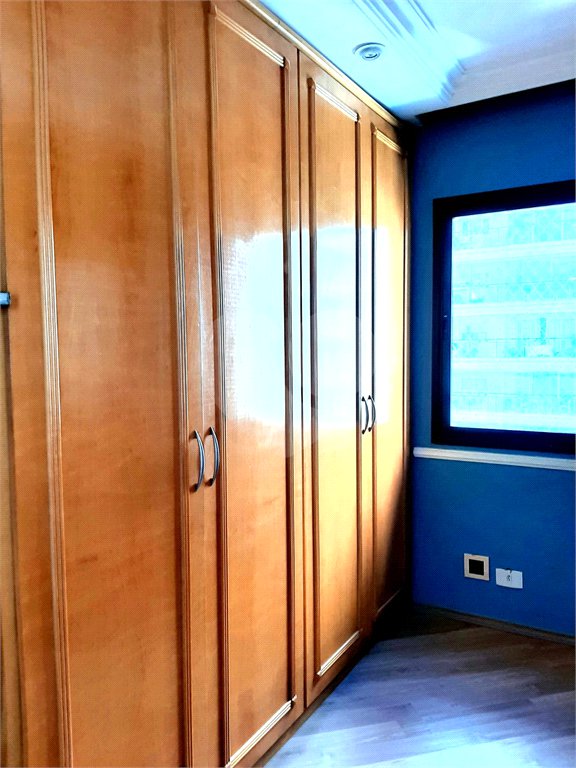 Apartamento à venda com 2 quartos, sendo 1 suíte,  em Vila Anglo Brasileira, São Paulo, SP