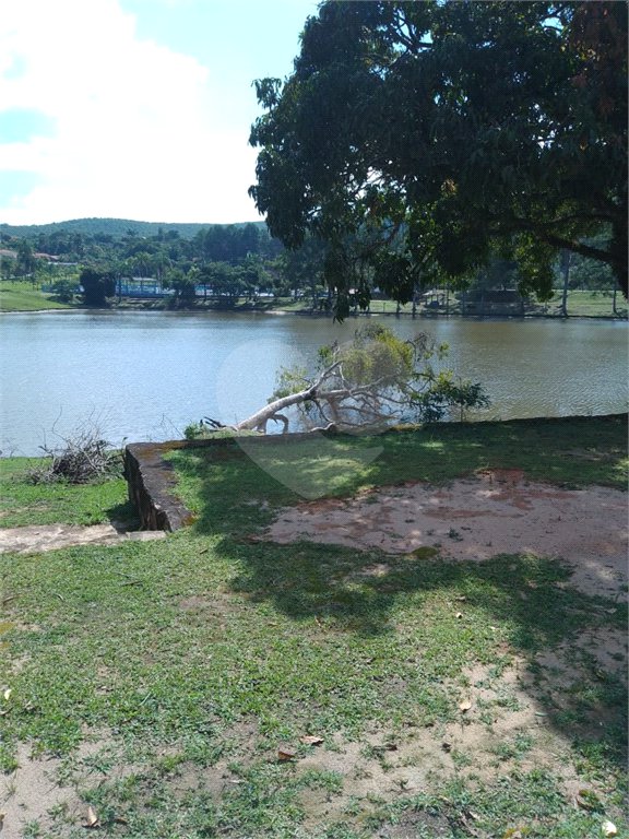 Casa à venda com 2 quartos no condomínio Clube de Campo Fazenda, Itatiba - SP