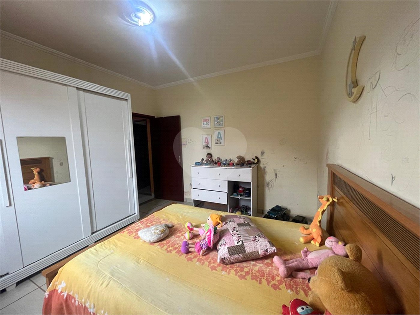 Casa à venda com 3 quartos, sendo 1 suíte, em Vila Recreio, Itapetininga, SP