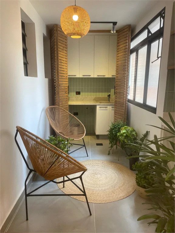 Apartamento à venda com 2 suítes em Pinheiros, São Paulo, SP