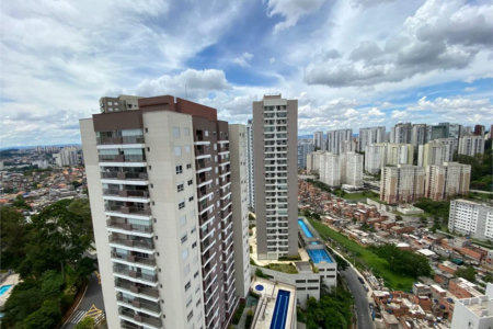 Apartamento à venda com 2 quartos, sendo 1 suíte, em Vila Andrade, São Paulo, SP