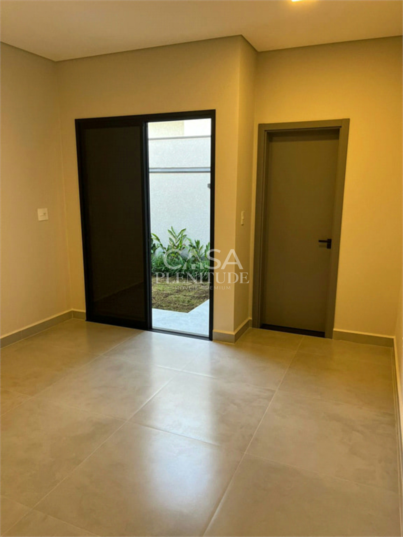 Casa à venda com 2 quartos, sendo 1 suíte,  em Jardim Residencial Villagio Wanel, Sorocaba, SP