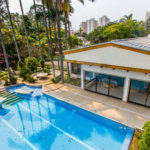 Casa Térrea à venda com 5 suítes em Jardim Marajoara, São Paulo, SP