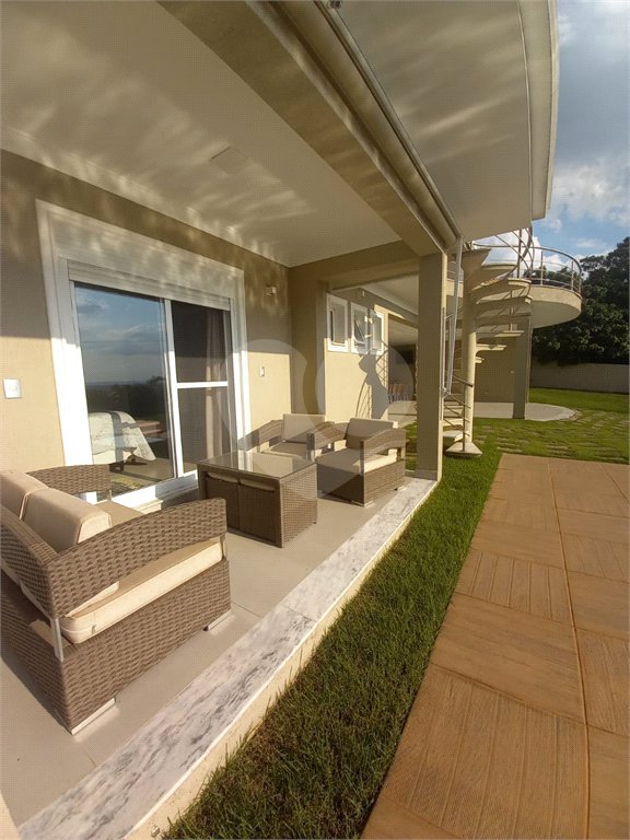 Casa à venda com 4 suítes no condomínio Alpes de Vinhedo, Vinhedo - SP