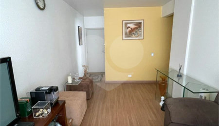 Apartamento à venda com 2 quartos em Pinheiros, São Paulo, SP