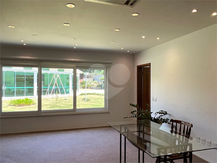 Casa à venda com 6 quartos, sendo 5 suítes, no condomínio City Castelo, Itu - SP