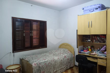 Sobrado à venda com 3 quartos em Lapa, São Paulo, SP