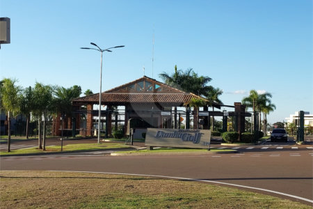 Terreno de 1.400m² no Damha Golf