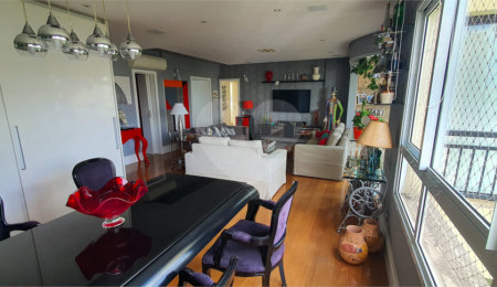 Apartamento à venda com 3 suítes em Vila Suzana, São Paulo, SP