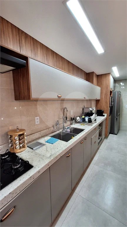 Casa à venda com 3 quartos, sendo 2 suítes, em Vila Medeiros, São Paulo, SP