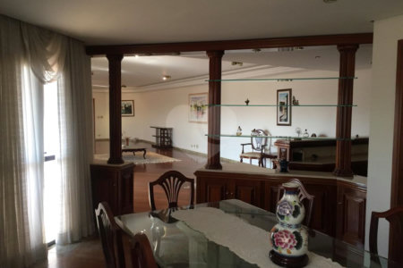 Apartamento à venda com 4 suítes em Bosque da Saúde, São Paulo, SP