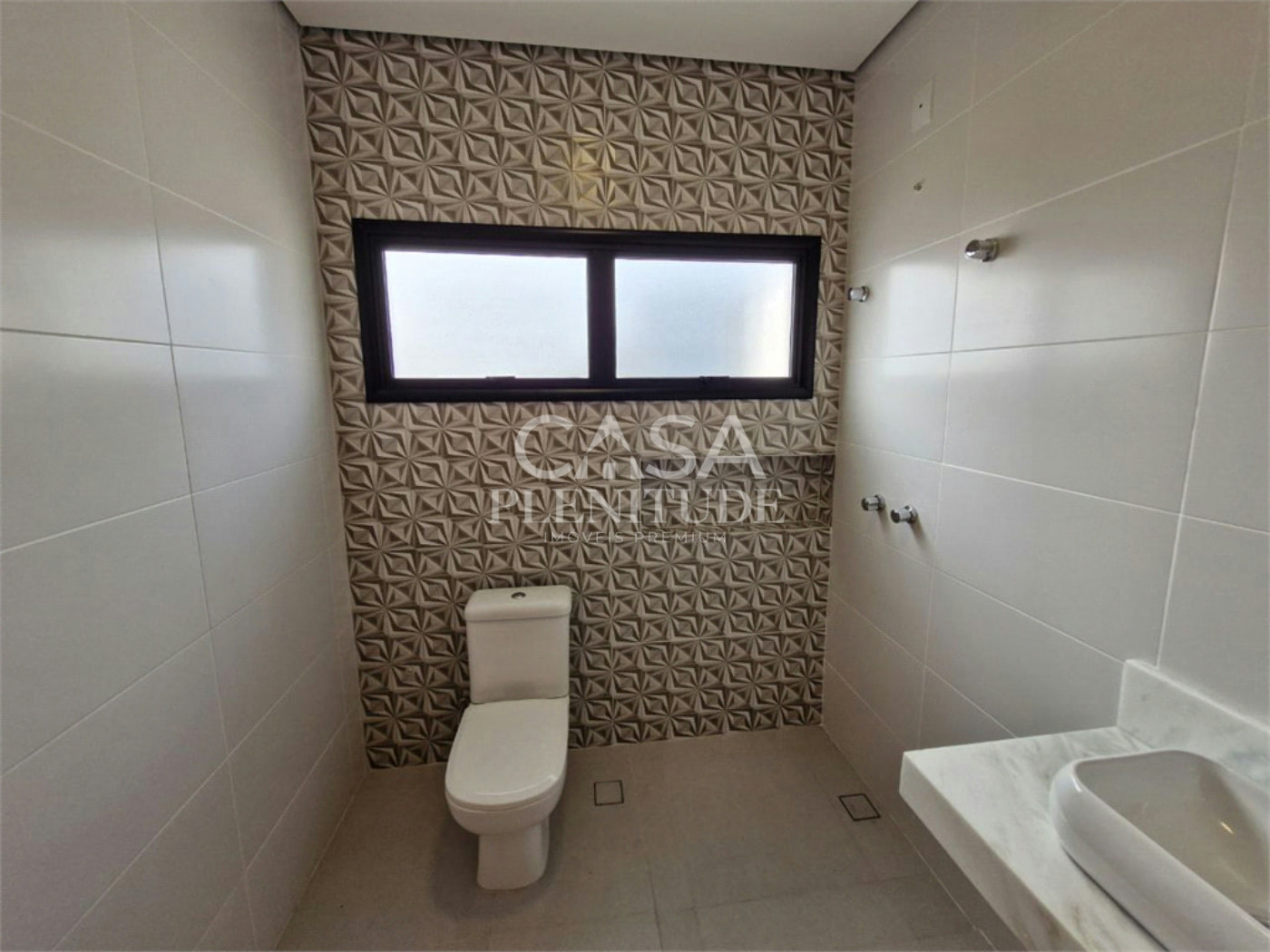 Casa em condomínio à venda com 3 suítes em Cajuru do Sul, Sorocaba, SP
