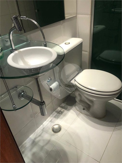 Apartamento à venda com 2 quartos em Vila Regina, São Paulo, SP