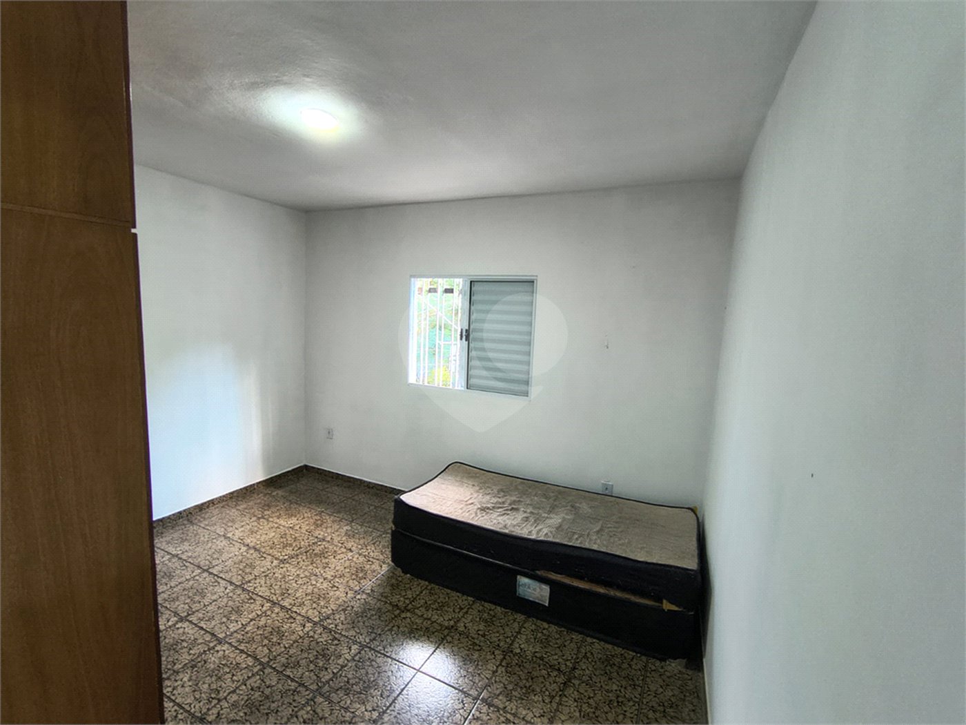 Casa à venda com 2 quartos em Jardim Pinheiros, São Paulo, SP