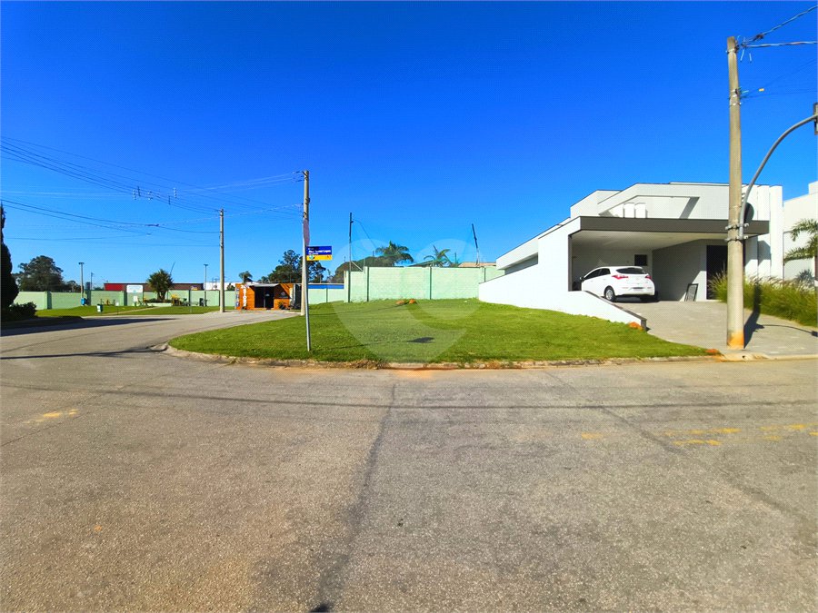 Terreno à venda no condomínio Campos do Conde I e II, Sorocaba - SP