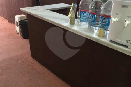 Salão comercial de 200m2 para locação na Mooca
