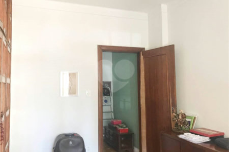 Apartamento na Bela Vista de 345m2 com 4 quartos (sendo 1 suíte.