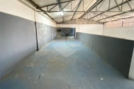 Galpão com 530m² , 3 banheiros , `venda em Guarulhos.