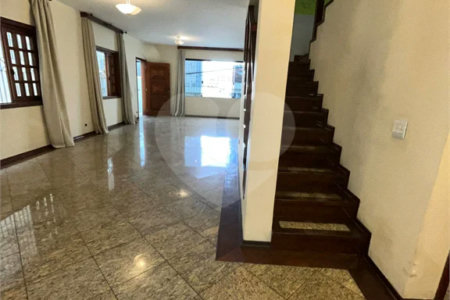 Sobrado à venda com 4 suítes em Jardim Franca, São Paulo, SP