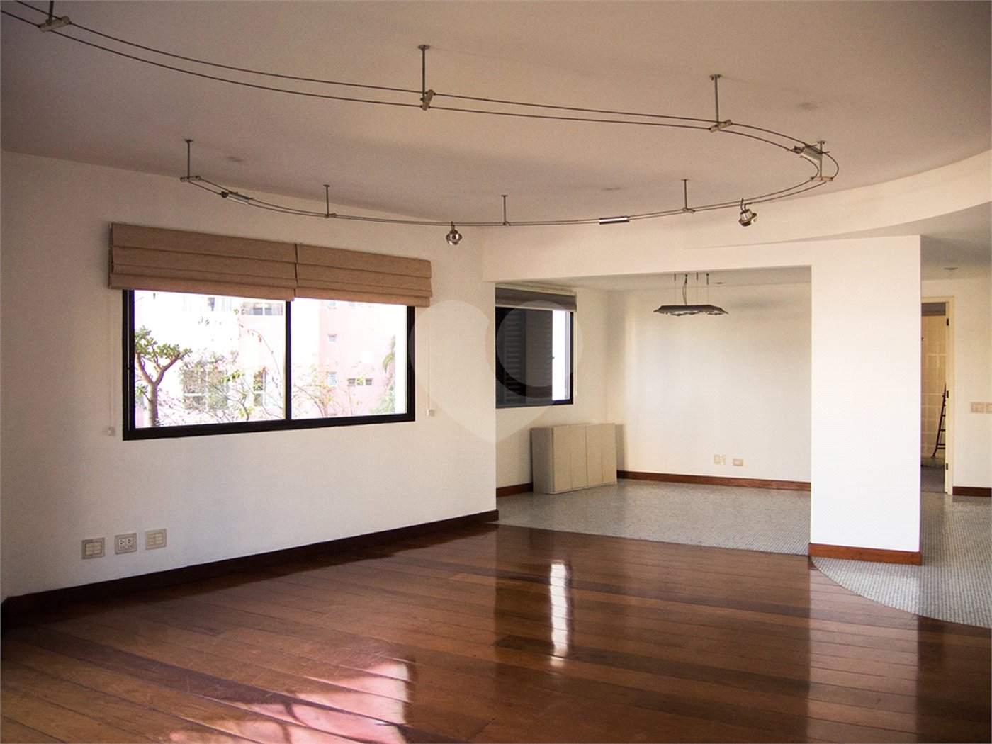 Apartamento à venda com 2 suítes em Pinheiros, São Paulo, SP