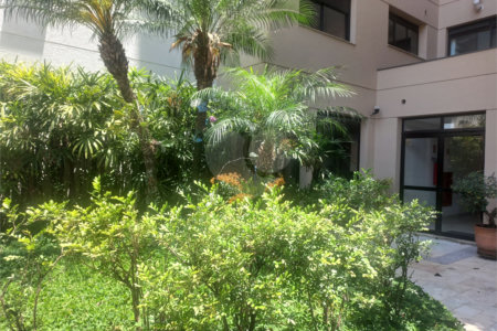 Apartamento à venda com 3 suítes em Vila Pompéia, São Paulo, SP