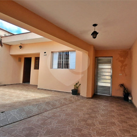 Casa Térrea à venda com 3 quartos em Vila Gustavo, São Paulo, SP