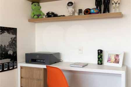 Apartamento à venda com 3 quartos, sendo 1 suíte,  em Alto da Lapa, São Paulo, SP
