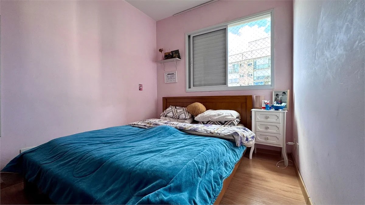 Apartamento à venda com 2 quartos em Jardim Esmeralda, São Paulo, SP
