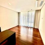 Casa à venda com 4 quartos, sendo 3 suítes, no condomínio Residencial Tivoli Park, Sorocaba - SP