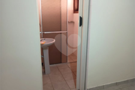 Casa para alugar com 4 quartos, sendo 2 suítes, no condomínio Estância Marambaia, Vinhedo - SP