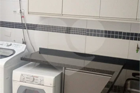 Sobrado à venda com 3 quartos, sendo 1 suíte,  em Vila Gustavo, São Paulo, SP