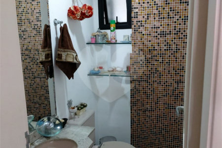 Apartamento à venda com 3 suítes em Vila Regente Feijó, São Paulo, SP