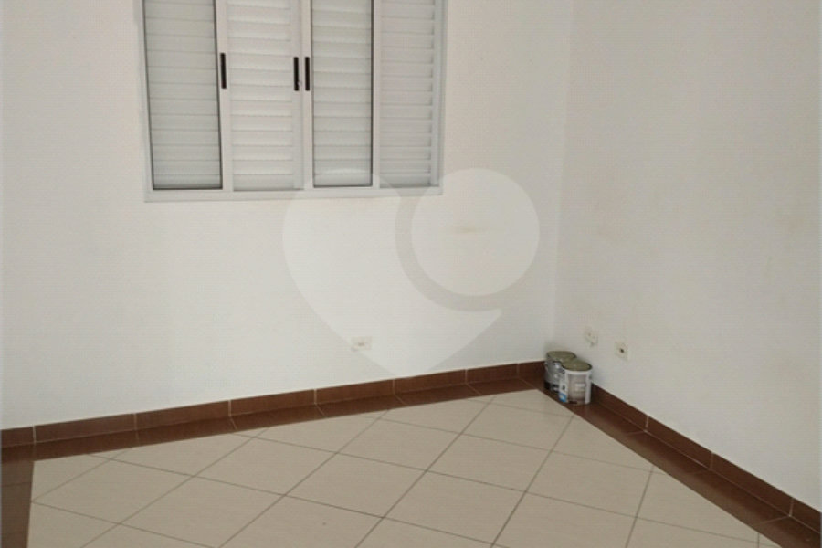 Casa Térrea à venda com 3 quartos, sendo 1 suíte, em Vila Clarice, São Paulo, SP