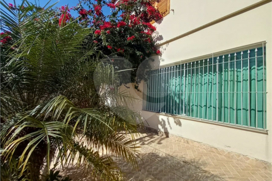 Sobrado à venda com 4 quartos, sendo 2 suítes, em Tremembé, São Paulo, SP