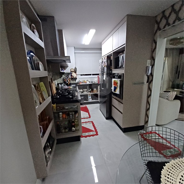 Apartamento à venda com 4 quartos, sendo 2 suítes,  em Jardim Flor da Montanha, Guarulhos, SP