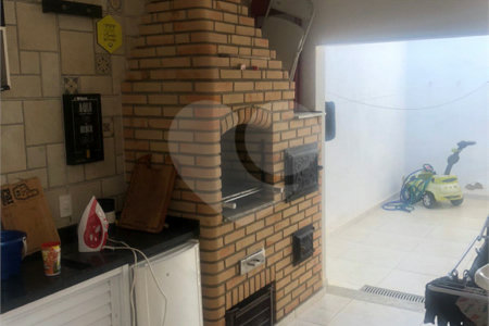 Casa à venda com 4 quartos, sendo 1 suíte, no condomínio Villagio Milano, Sorocaba - SP