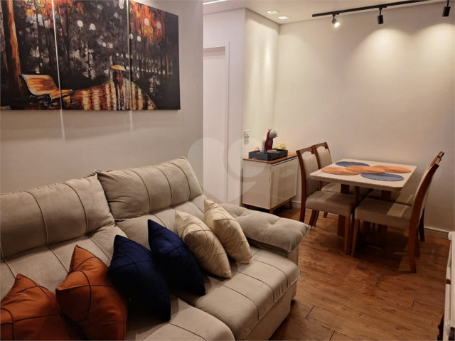 Apartamento à venda com 2 quartos, sendo 1 suíte,  em Vila Guilherme, São Paulo, SP