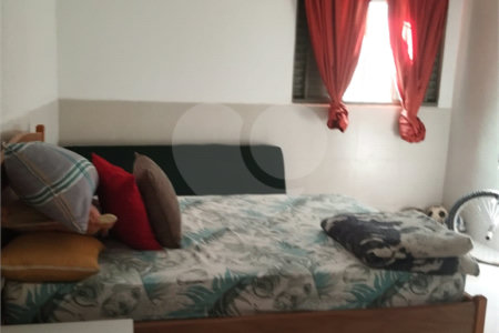 Chácara à venda com 6 quartos, sendo 1 suíte,  no Centro, Biritiba-mirim, SP