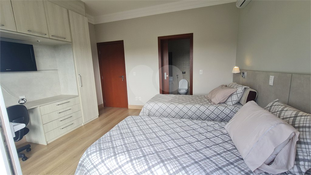 Casa à venda com 4 suítes no condomínio Spazio Verde 1, Itapetininga - SP