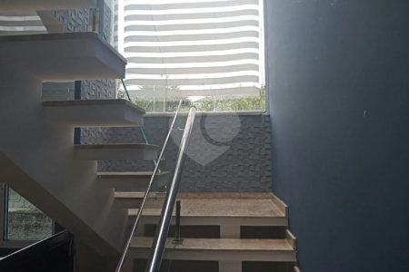 Casa à venda com 4 quartos, sendo 3 suítes, no condomínio Refúgio do Sauá I, Atibaia - SP