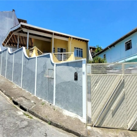 Casa à venda com 3 quartos, sendo 1 suíte, em Jardim Rodeio, Mogi das Cruzes, SP