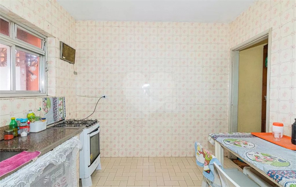 Casa à venda com 2 quartos em Vila Paiva, São Paulo, SP