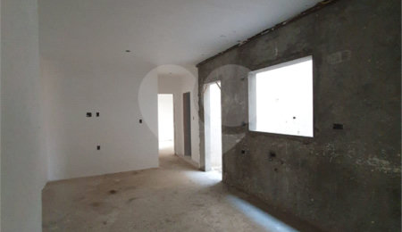 Apartamento à venda com 2 quartos, sendo 1 suíte, em Jardim Stella, Santo André, SP