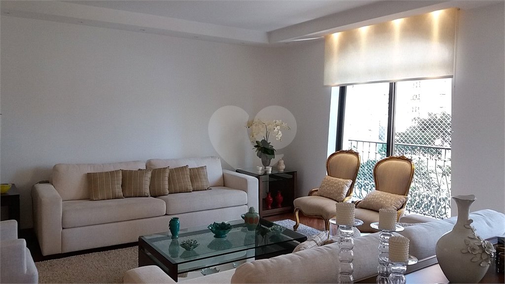 Apartamento à venda com 3 suítes em Santana, São Paulo, SP
