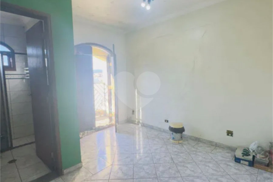 Sobrado à venda com 3 quartos em Vila Bonilha, São Paulo, SP