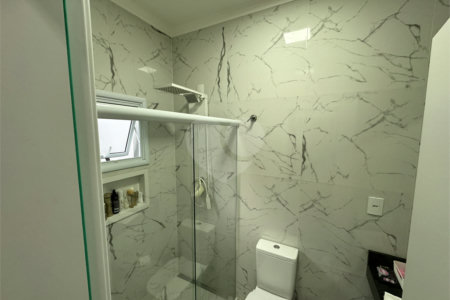 Casa à venda com 3 quartos, sendo 1 suíte, no condomínio Jardim Guarujá, Salto - SP