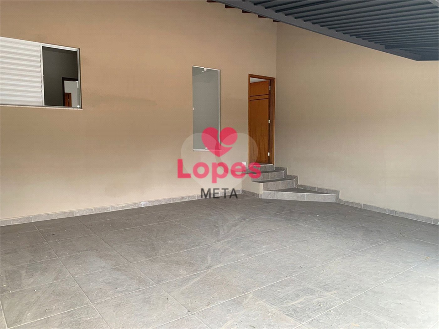 Casa à venda com 2 quartos, sendo 1 suíte, em Conjunto Residencial Dom Pedro Ii, São José dos Campos, SP