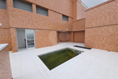 Triplex à venda com 4 suítes em Anhangabaú, Jundiaí, SP
